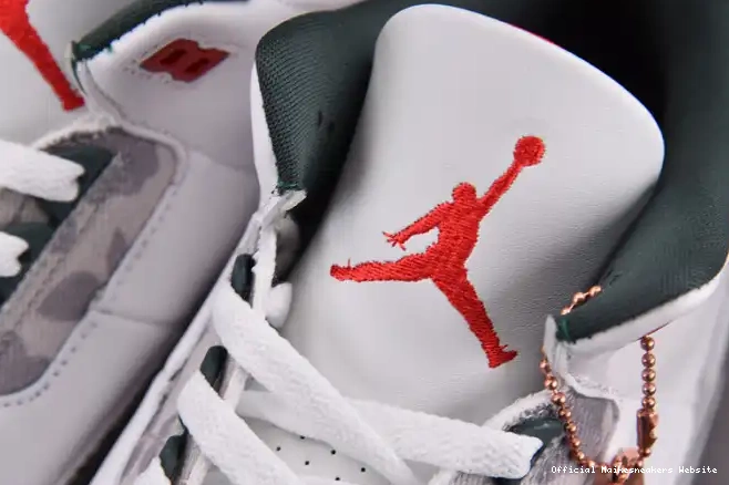 Official Maikesneakers Retro Jordan Wings HM6993-100 3 0610